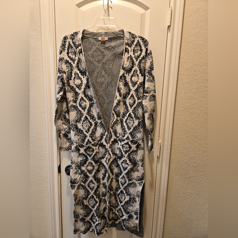 FOR THEE Cardigan